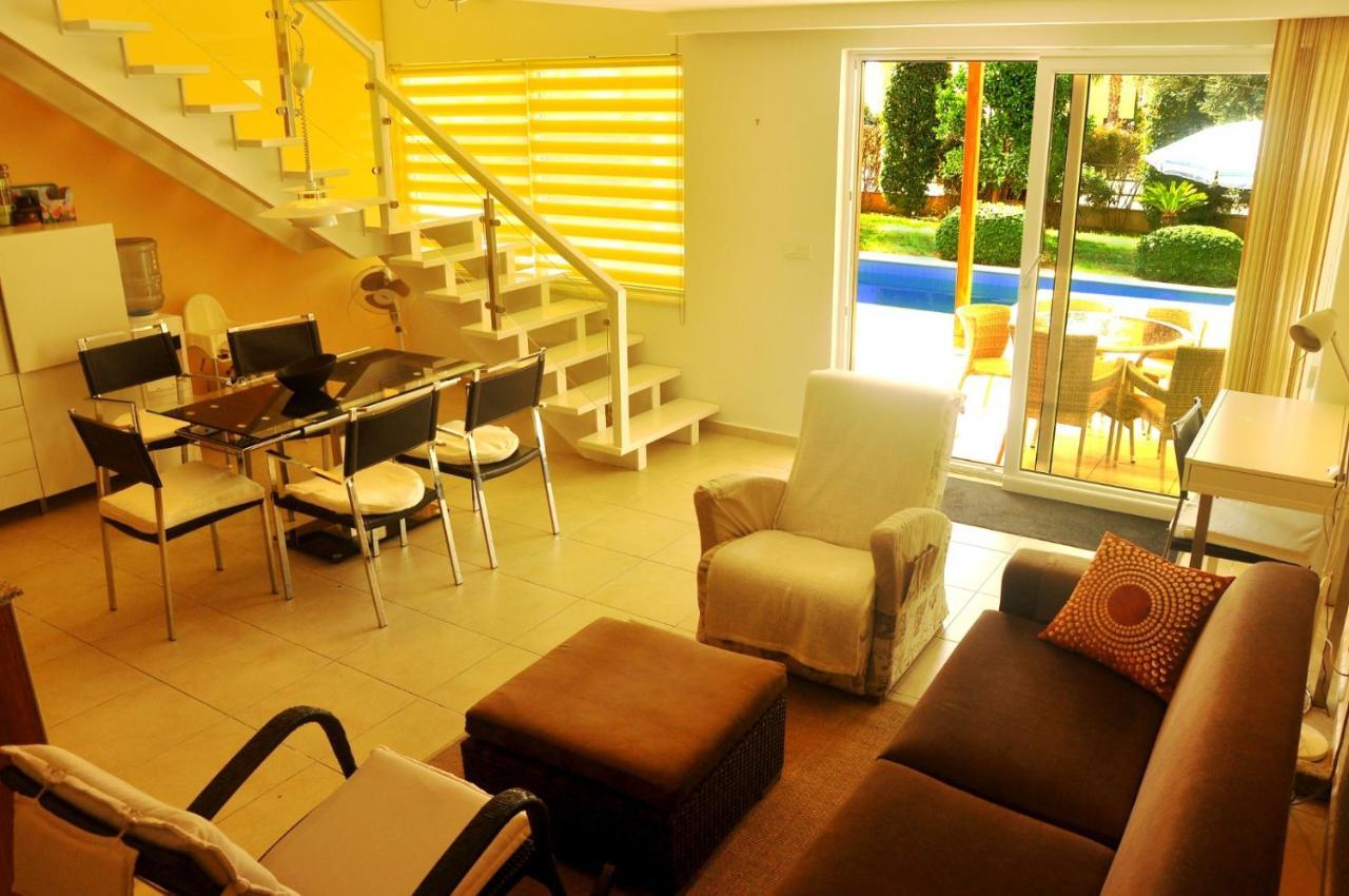 Babylon Luxury Villa With Private Pool And Indoor Heated Pool ซีเด ภายนอก รูปภาพ
