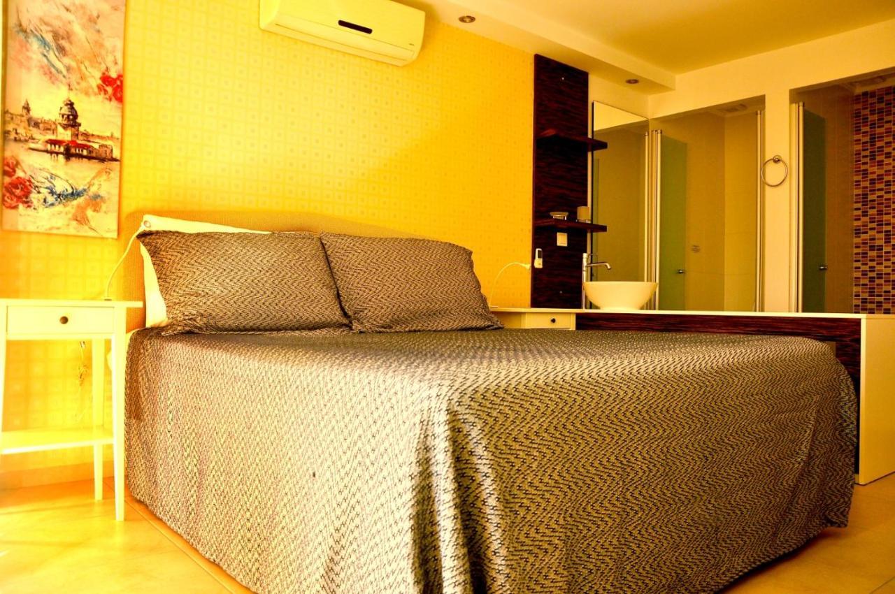 Babylon Luxury Villa With Private Pool And Indoor Heated Pool ซีเด ภายนอก รูปภาพ