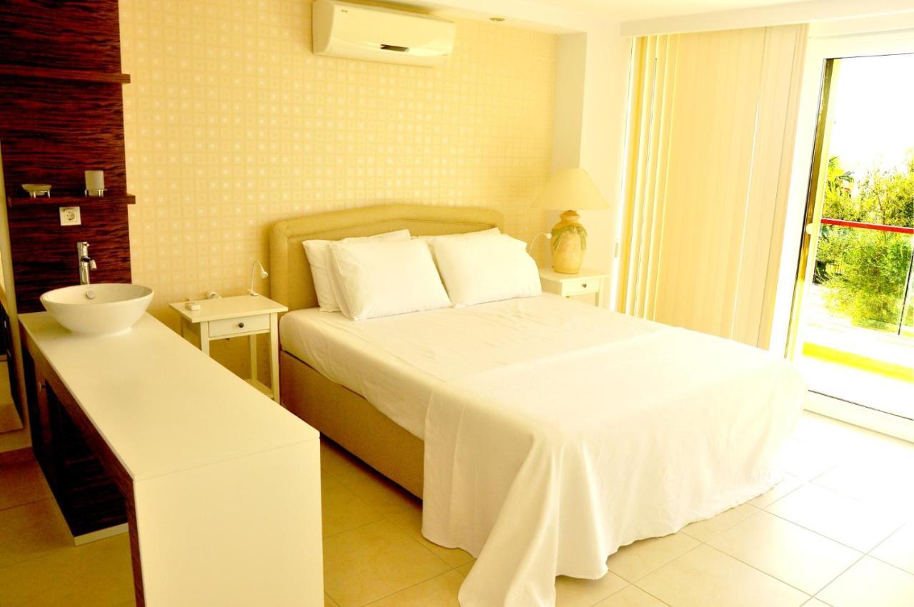 Babylon Luxury Villa With Private Pool And Indoor Heated Pool ซีเด ภายนอก รูปภาพ